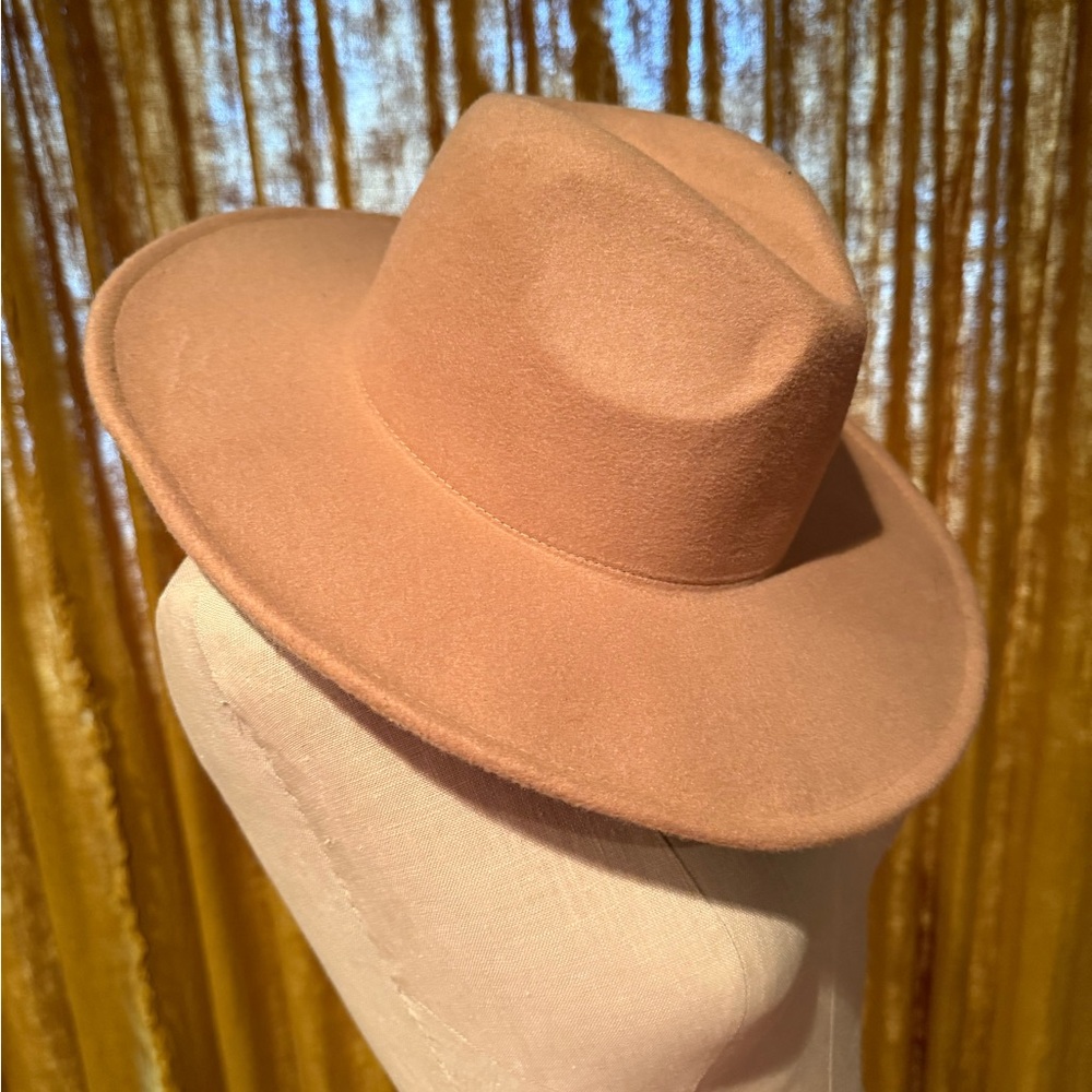 Tan Hat - Picture 2 of 8